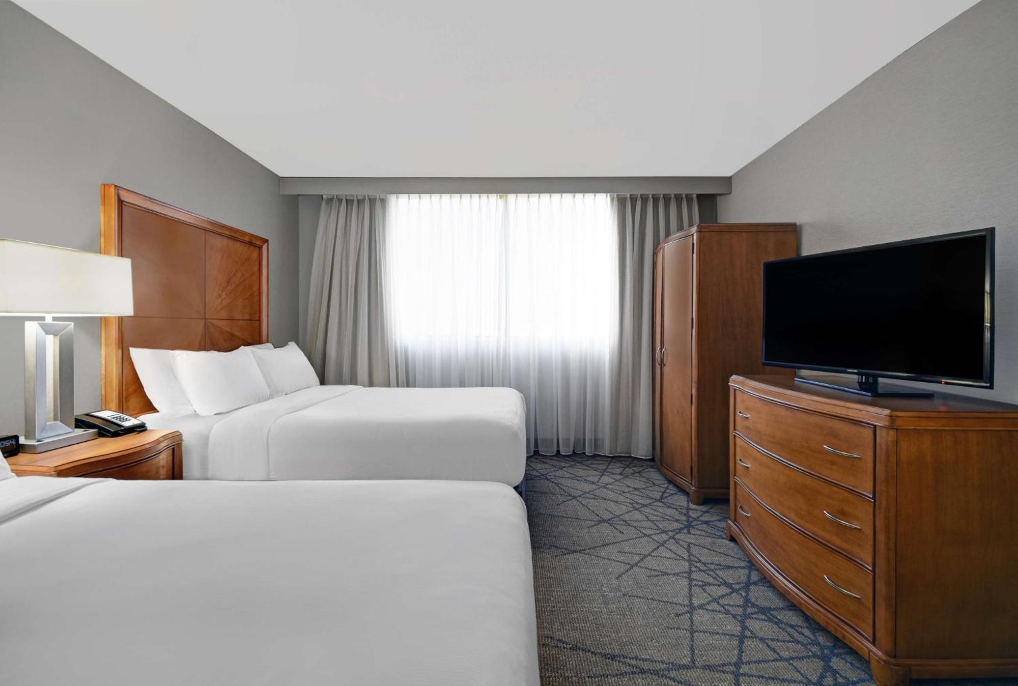 Embassy Suites By Hilton Detroit - Livonia/Novi Exterior foto