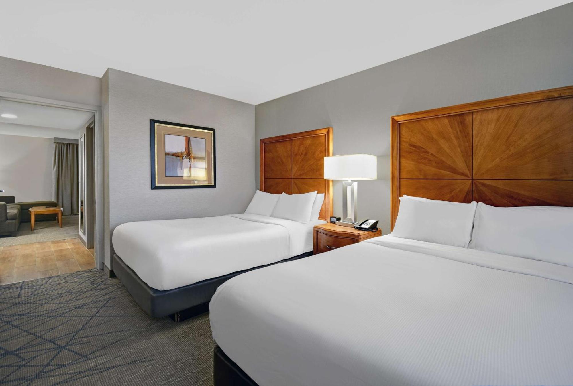 Embassy Suites By Hilton Detroit - Livonia/Novi Exterior foto